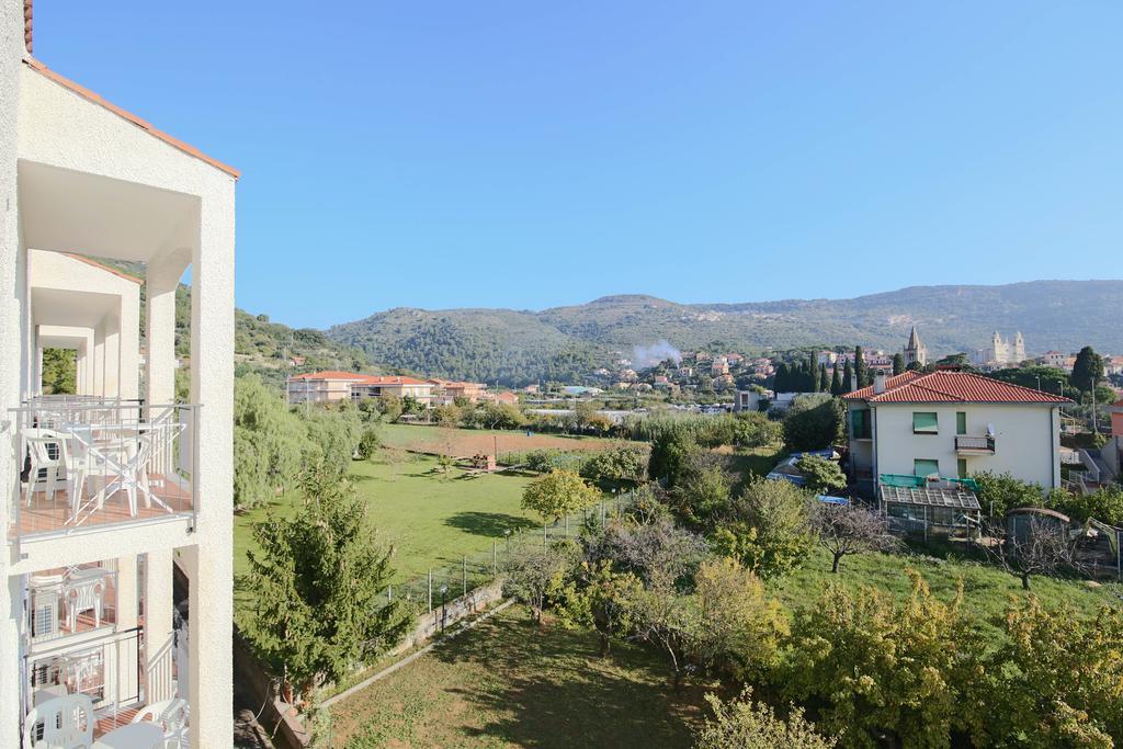 Hotel Riviera Pietra Ligure Luaran gambar
