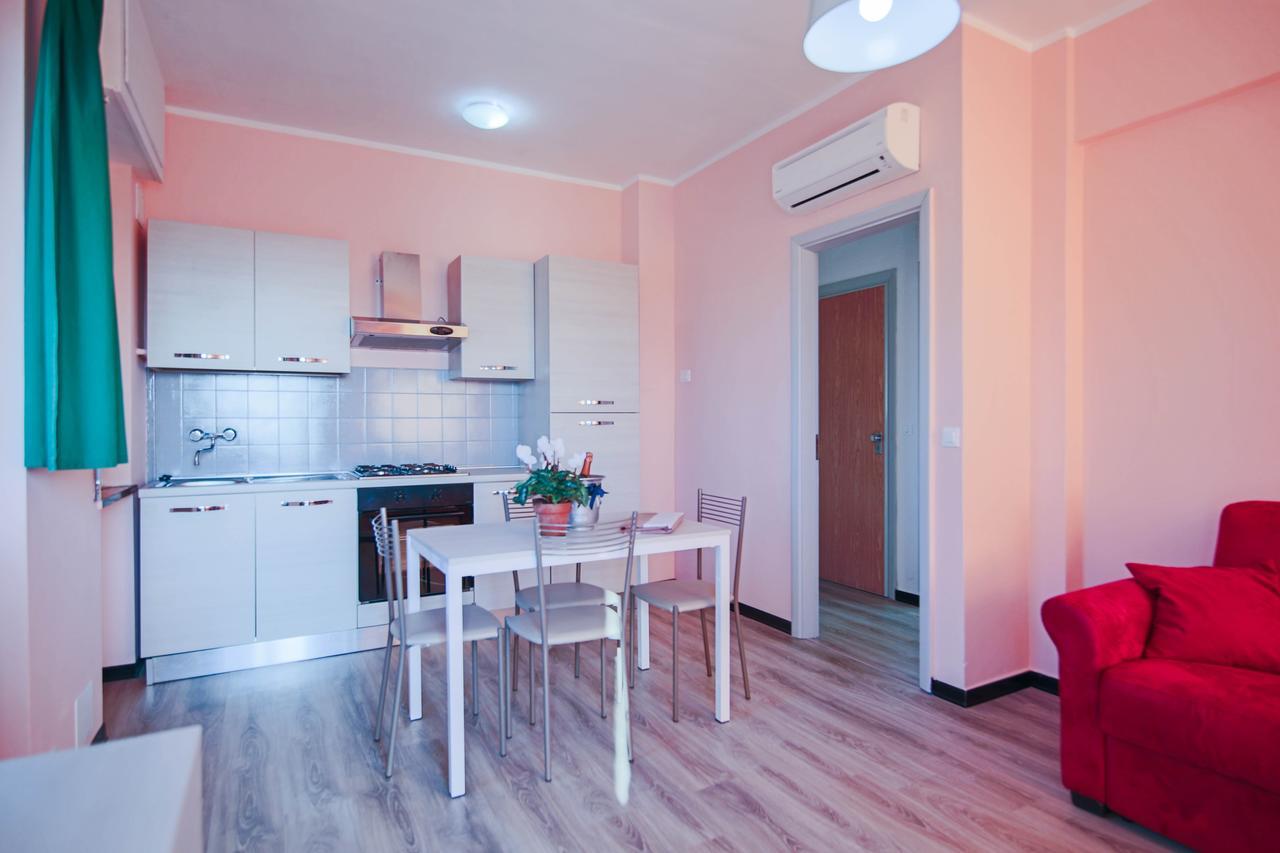 Hotel Riviera Pietra Ligure Luaran gambar