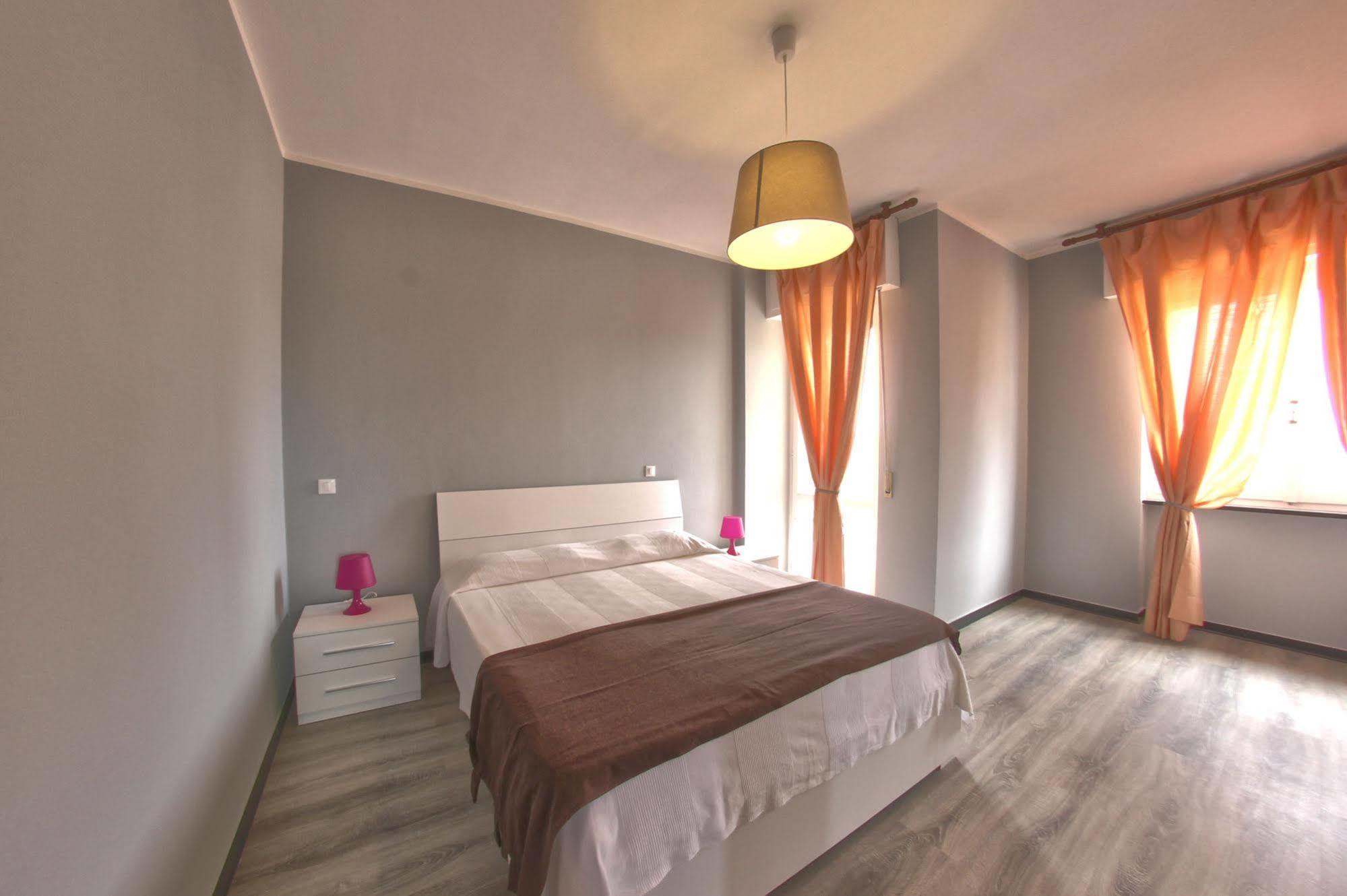 Hotel Riviera Pietra Ligure Luaran gambar